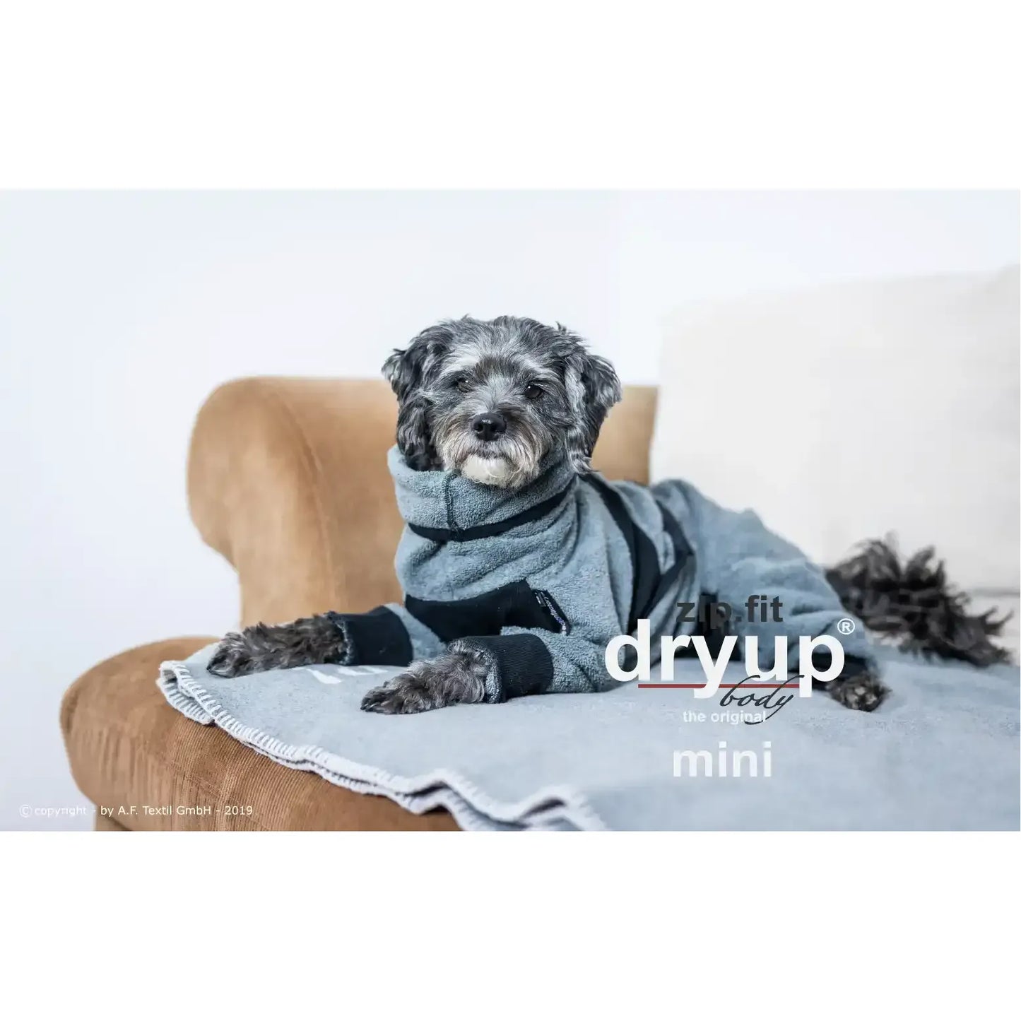 Dryup Body zip.fit MINI & STANDARD - Action Factory - Marigin AG Onlineshop für Tierbedarf Dryup Body zip.fit MINI & STANDARD - Mini / 30cm / Grau Mantel
