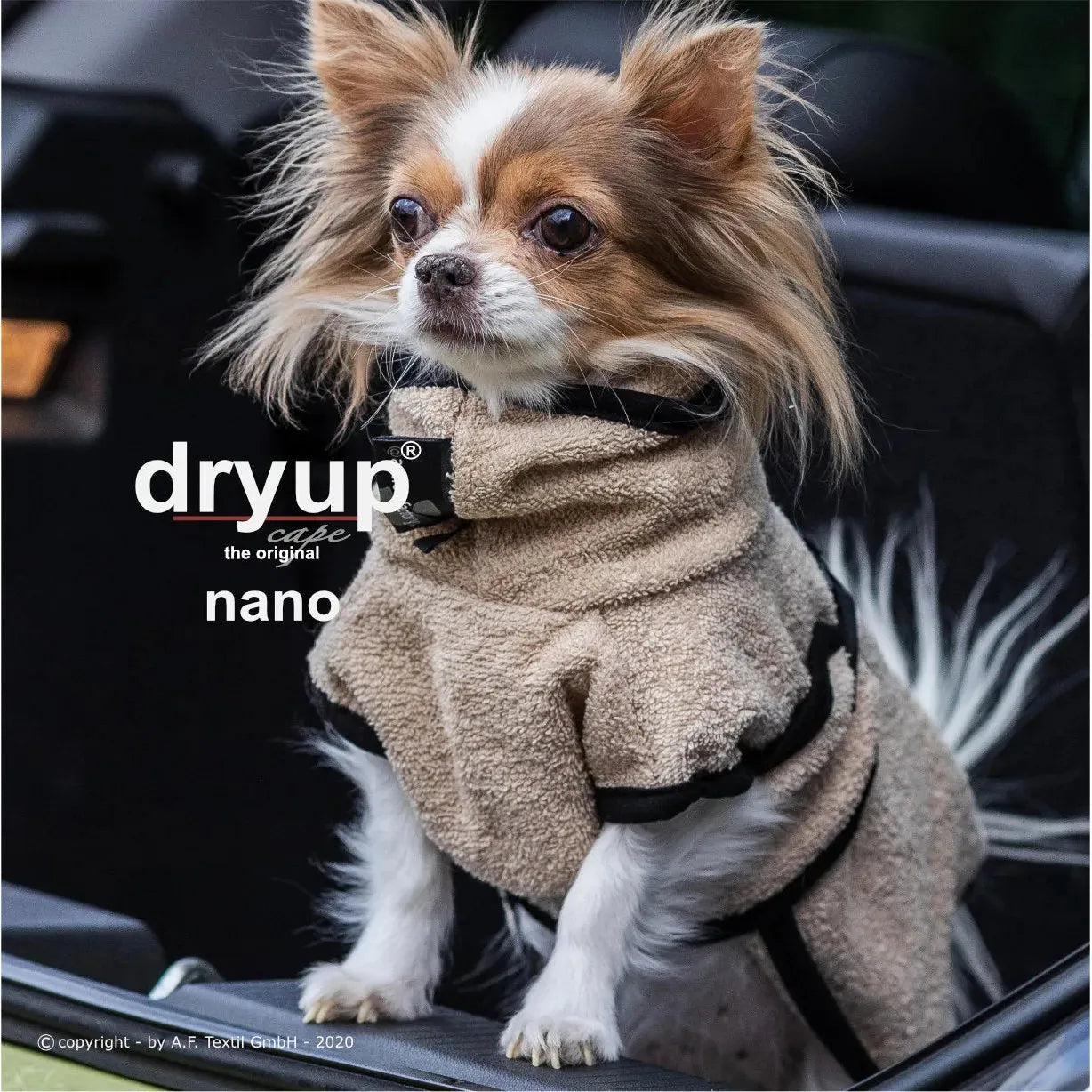 Dryup Cape NANO - Hundebademantel - Action Factory - Marigin AG Onlineshop für Tierbedarf Dryup Cape NANO - Hundebademantel - 15 cm / Sand Mantel