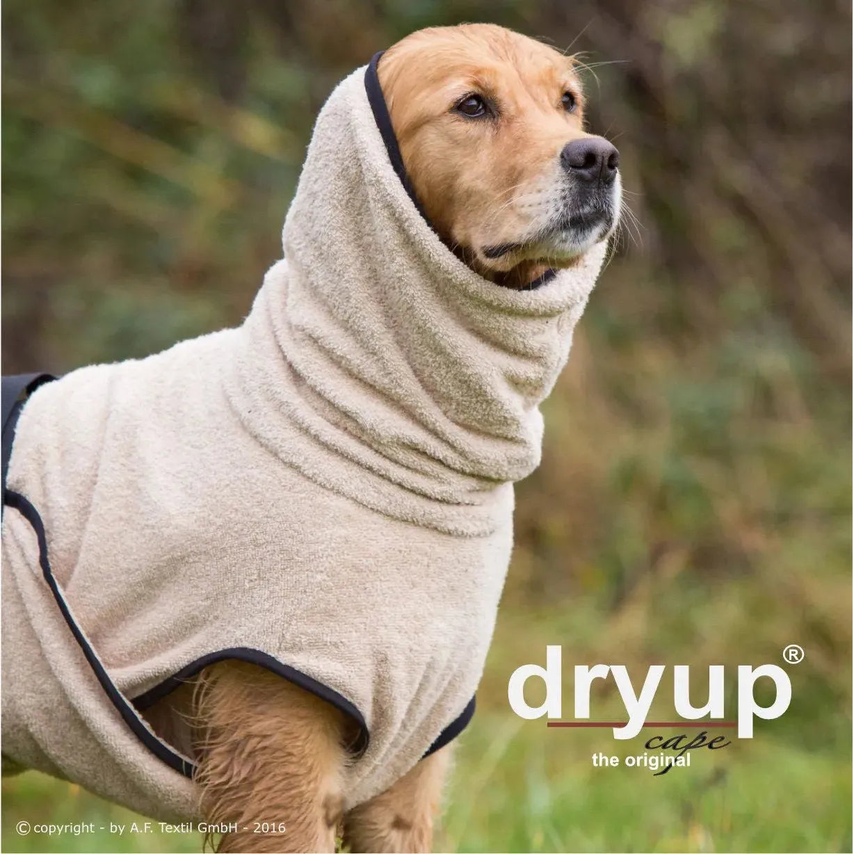 Dryup Cape ORIGINAL Standard - Hundebademantel - Action Factory - Marigin AG Onlineshop für Tierbedarf Dryup Cape ORIGINAL Standard - Hundebademantel - XS / 48cm / Sand Mantel