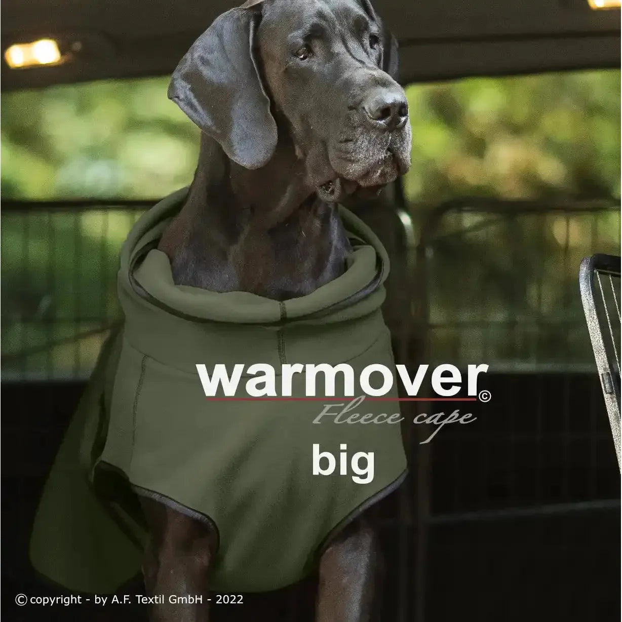 Warmover Cape STANDARD & BIG - Fleece - Action Factory - Marigin AG Onlineshop für Tierbedarf Warmover Cape STANDARD & BIG - Fleece - Big / 79cm / Pine Green Mantel