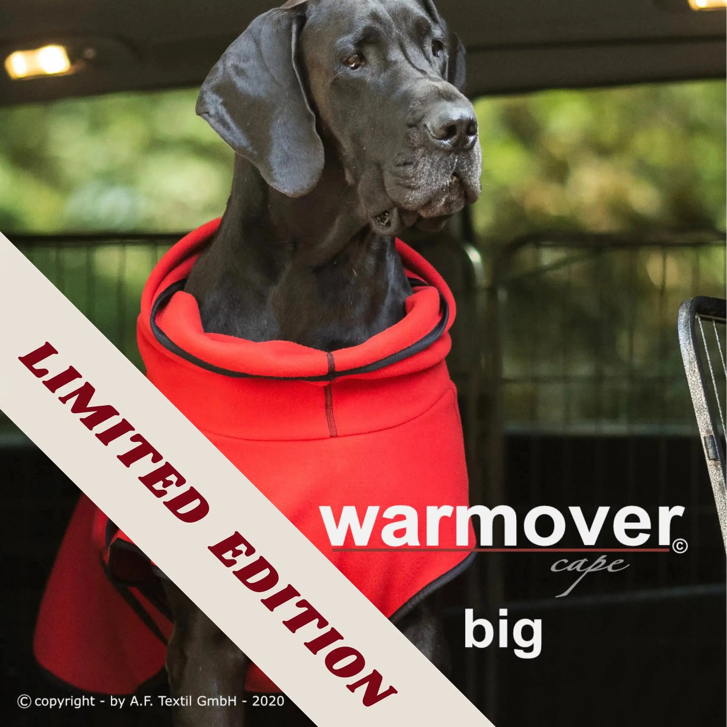 Warmover Cape STANDARD & BIG - Fleece - Action Factory - Marigin AG Onlineshop für Tierbedarf Warmover Cape STANDARD & BIG - Fleece - Big / 79cm / Red Fire Mantel